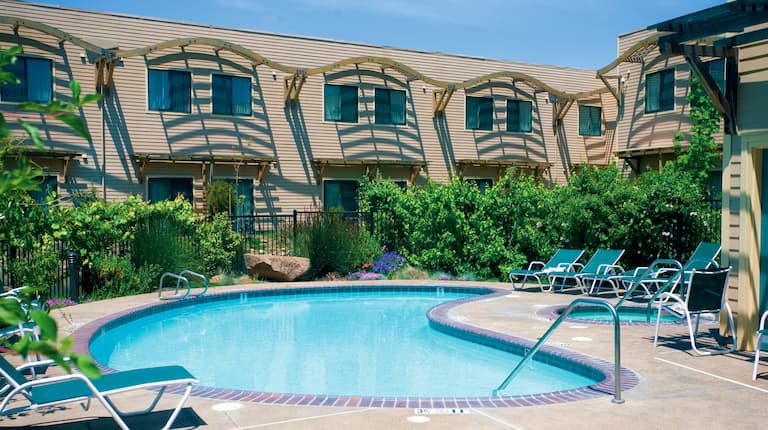 DoubleTree by Hilton Napa Valley American Canyon