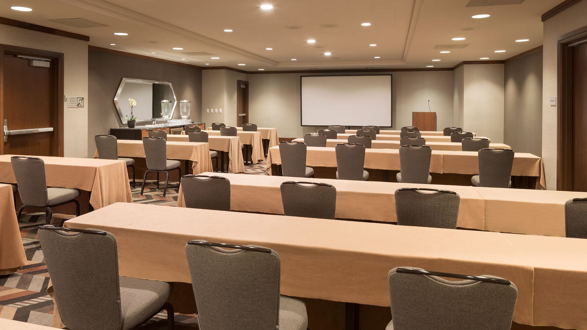 Marina Room (Bay Level)