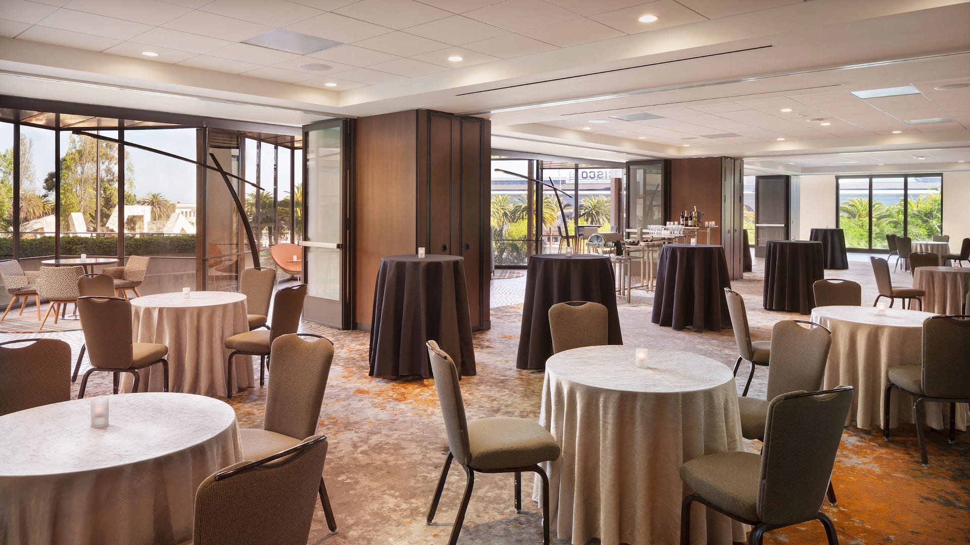 Waterfront Room (Atrium Level)